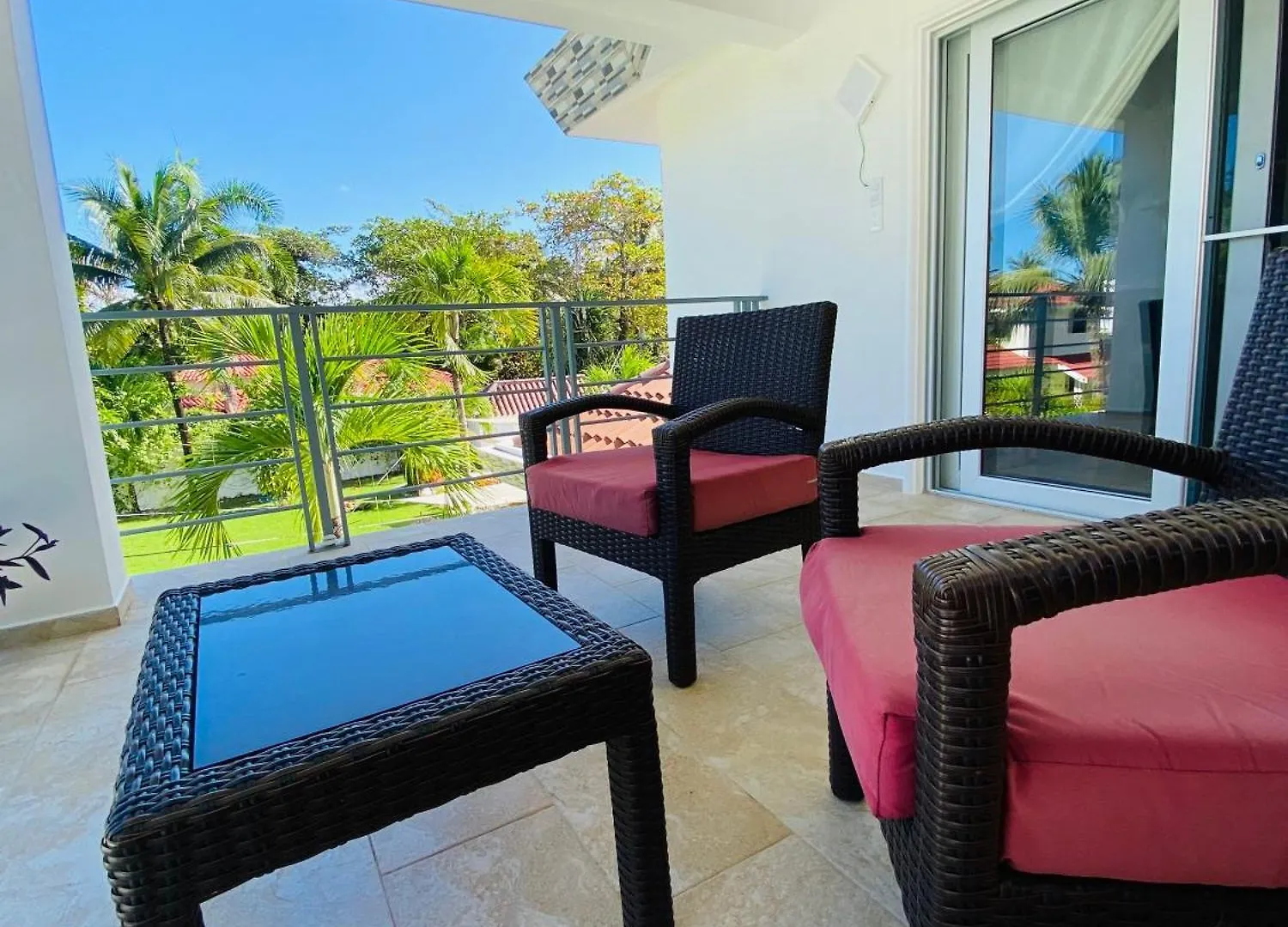Casa Blanca - White House Apartment Cabarete