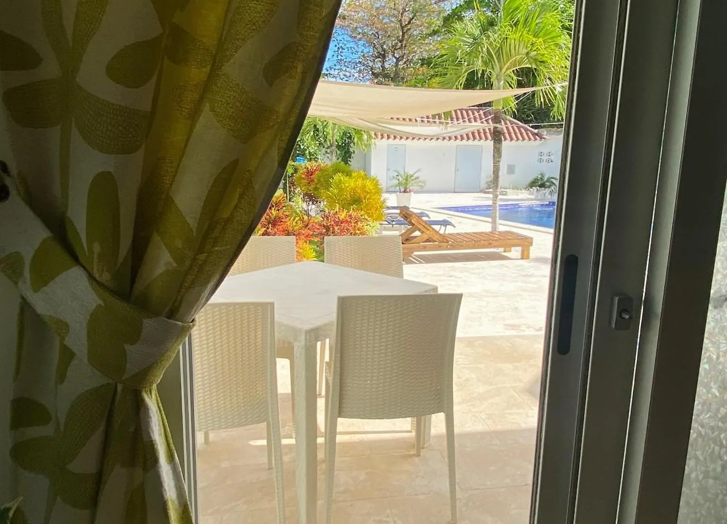 Casa Blanca - White House Apartment Cabarete